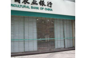 赣州南康区通花卷帘门